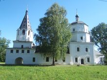 Muzei Radisheva. Hram.JPG