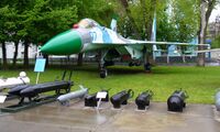 Sukhoi Su-27 2008 G12.jpg