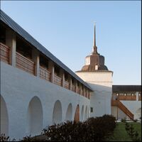 Башня юго-западная монастырская.jpg