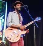 Gary Clark, Jr. 2013.jpg