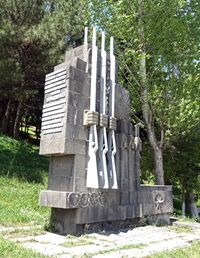Gyumri - monument 5.jpg