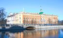 St Michael's Castle with 2nd Inzhenerniy bridge.jpg