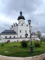 Успенский Собор Свияжск 2.jpg