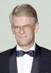 President Ronald Reagan, Nancy Reagan, Ingvar Carlsson, and Ingrid Carlsson (cropped) (2).jpg