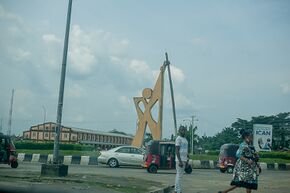 Uyo roundabout, Uyo, Akwa Ibom state.jpg