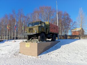 ГАЗ-66 в Сургуте.jpg