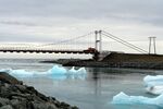 Jokulsarlon bridge.jpg