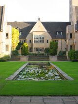 Nuffield College Courtyard.jpg