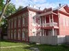 Отреставрированный деревянный дом в Вологде.jpg