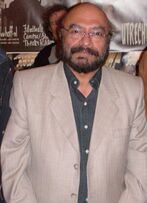 Govind Nihalani cropped, 2006.jpg