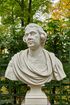 Санкт-Петербург, Летний сад. Бюст «Вельможа» 2.jpg