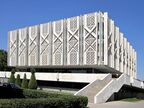 History Museum (8145371419).jpg
