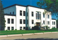 Roosevelt County MT Courthouse.jpg