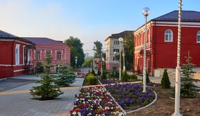 Kupechesky Square in Serafimovich.jpg