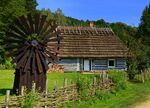 Pogórze zach. skansen Sanok.jpg
