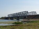 Railway bridge in Samara.JPG