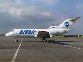 Yakovlev Yak-40, UTair Aviation AN0927418.jpg