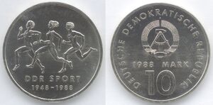 10 Mark DDR 1988 - 40 Jahre Deutscher Sportausschuss (Deutscher Turn- und Sportbund).JPG
