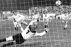 Висмут&nbsp;— ФК Карл Маркс Штадт 1-2 (полуфинал Кубка ГДР 1989&nbsp;г.)