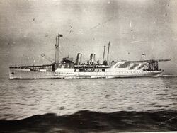 HMS Manxman pictured during her Great War service..JPG