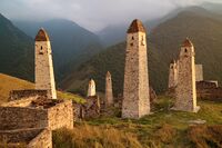 Caucasus, Ingushetia, Ингушские боевые и смотровые башни, горы Кавказа.jpg
