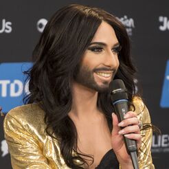Conchita Wurst, ESC2014 Meet & Greet 08 (crop).jpg