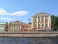 Zwölf Kollegien Petersburger Universität.JPG