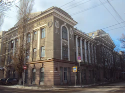 Здание 2-й женской гимназии; Саратов.jpg