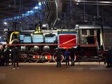 Cutaway loco Er-791-81 Russian Railway Museum.jpg
