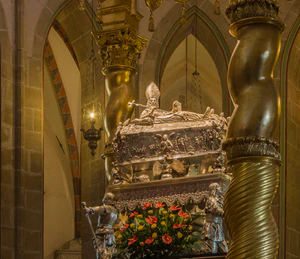 Catedral de Gniezno, Polonia, 2012-04-05, DD 32.JPG