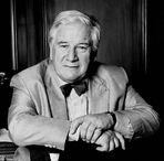Sir Peter Ustinov portrait Allan Warren.jpg