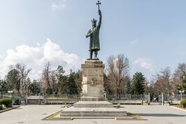 Monumentul a lui Stefan cel Mare, Chisinau Stefan the Great Monument, Chisinau, Moldova (49601054843).jpg