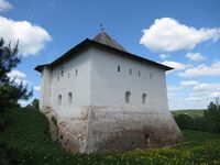 Спасская башня (Вязьма).jpg