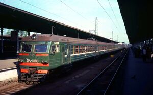 Moscow 1982 train station suburban I.jpg