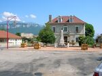 Saint-Jean-de-Moirans mairie.JPG