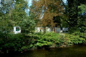 Seebenstein Feriensiedlung Schlosspark 01.jpg