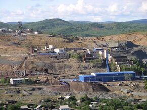 Vershino-Darasunsky mine.JPG