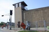 WisconsinStateReformatoryAllouezWatchtower2009.jpg
