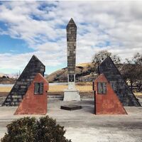 Memorejo de la dua mondmilito, Hrazdan.jpg