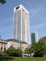 Frankfurt Opernturm (Taunusanlage).jpg