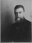 Naumenko-226x300.jpg