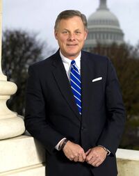 Richard Burr Official Picture 2.jpg