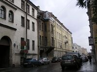 Тучков пер., д. №&nbsp;20 (в центре снимка)
