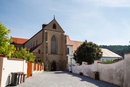 Klášter Zlatá Koruna.jpg