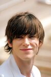 Gaspard Ulliel Cannes.jpg