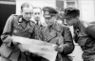 Bundesarchiv Bild 101I-301-1955-11, Oberst von Schellendorff, General Walter Krüger.jpg