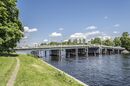 First Elagin bridge in SPB.jpg
