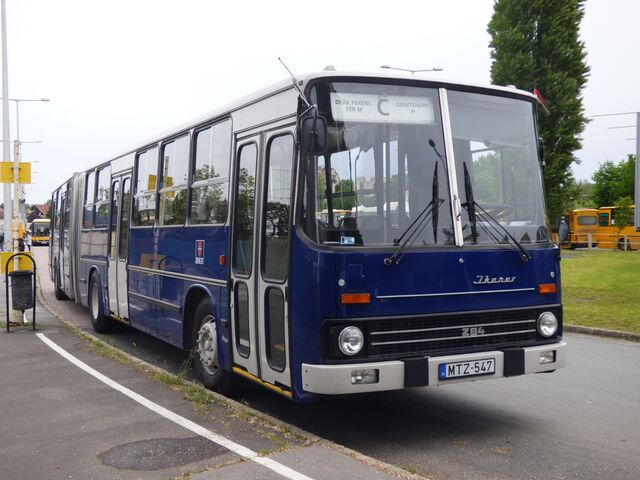 Ikarus 284 — Рувики: Интернет-энциклопедия