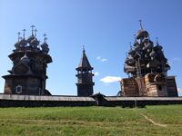 Республика Карелия. Кижский погост (вблизи).jpg