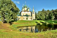 Kremlin Park. The western section of the Spaso-Preobrazhensky Cathedral.jpg
